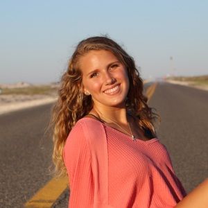 Meet your Posher, Madelyn